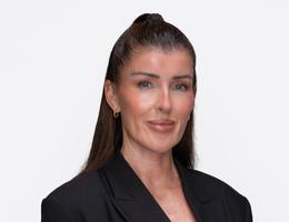 العميل Teresa Cameron