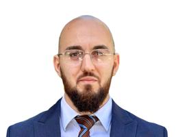 العميل Artur Khatsaev