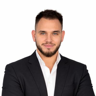 Agent Darius Cuclea