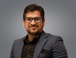 Agent Omair Raza