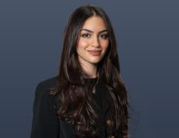 العميل Luna Farhat