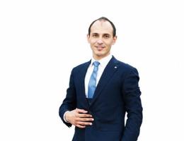 Agent Elmahdy Ahmed