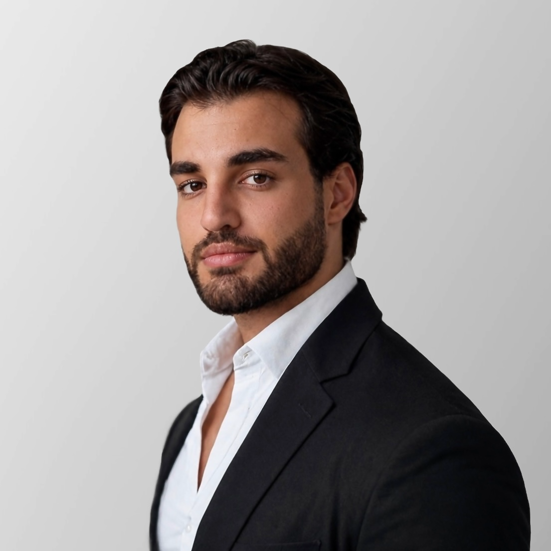 Agent Amirhossein Delavari