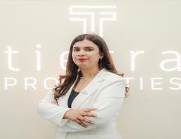 Agent Fizza Saeed