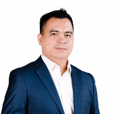 العميل Michael Panganiban