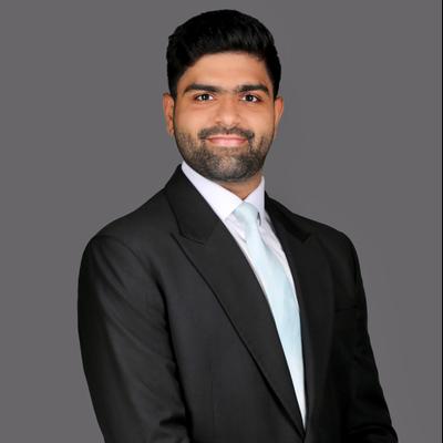 Agent Mohnish Manghnani