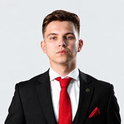 Agent Ruvim  Domanics 
