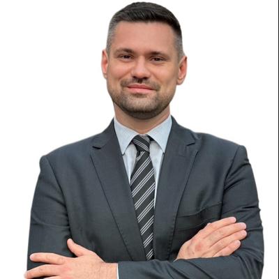 العميل Andrii Latyntsev