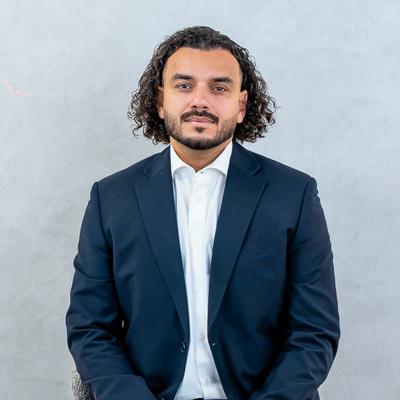 العميل Zacharias Haile