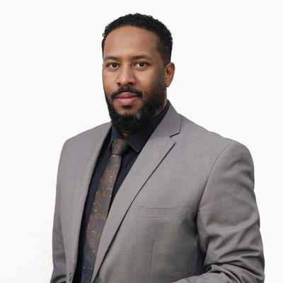 Agent Yassir  Ali