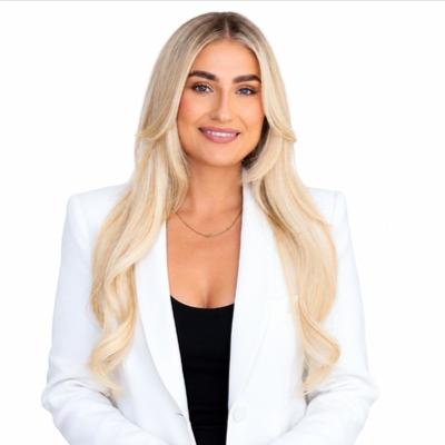 Agent Selena Mullinder