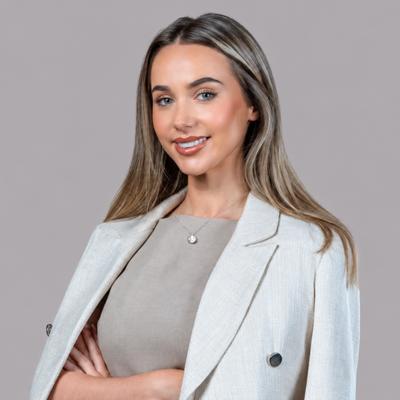 Agent Robyn Winstanley