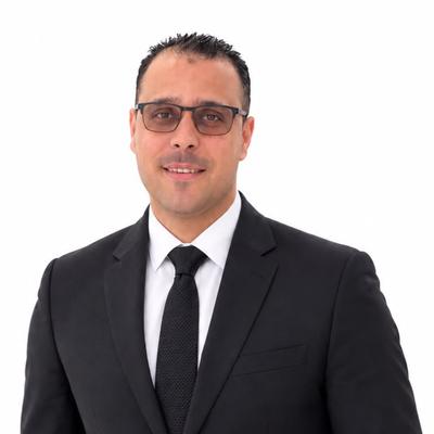 العميل عماد علاء