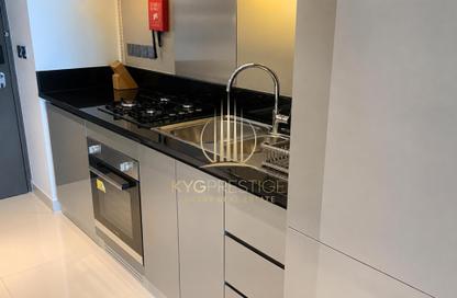 Apartment - Studio - 1 for rent in Damac Maison Prive A - Damac Maison Prive - Business Bay - Dubai