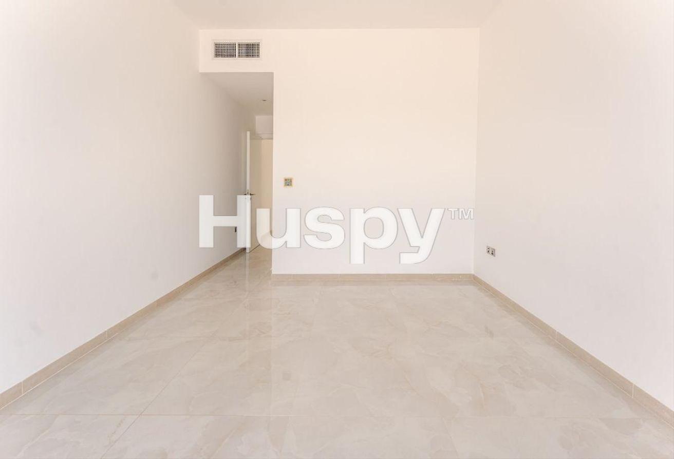 Private Beach | Ready to Move | 3 Floor Villa photo 19