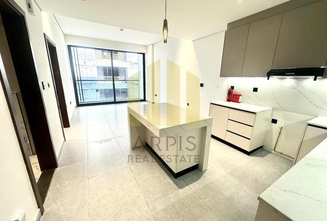 99120988 - Property Image 2
