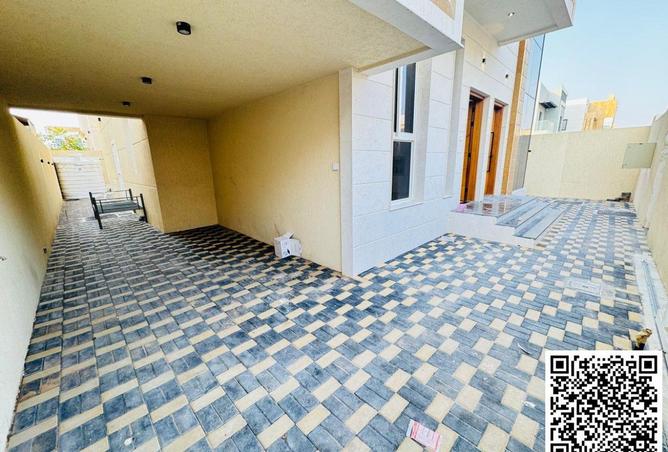103718794 - Property Image 2