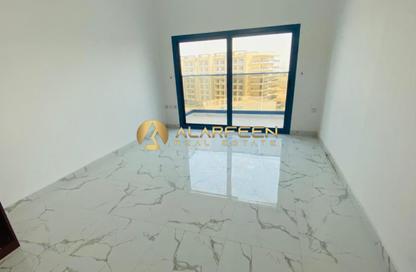 Apartment - 1 - 2 for rent in Al Amir Building - Arjan - Dubai