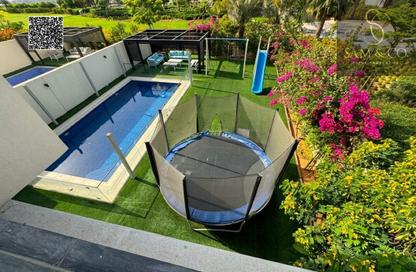 Villa - 4 - 5 for sale in Golf Community - Al Zorah - Ajman Villa - 4 - 5 for sale in Golf Community - Al Zorah - Ajman