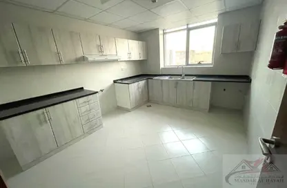 Apartment - 3 Bedrooms - 3 Bathrooms for rent in AlFalah - Muwaileh Commercial - Sharjah