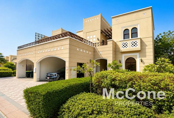 141900888 - Property Main Image