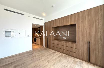 Apartment - Studio - 1 Bathroom for rent in Hamilton House - District 14 - Jumeirah Village Circle - Dubai