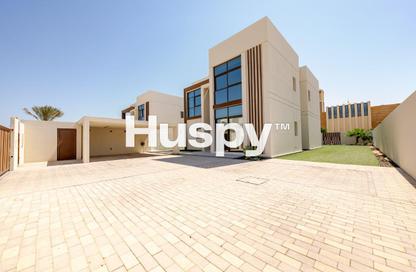 Villa - 4 Bedrooms - 5 Bathrooms for rent in Seef Al Jubail - Al Jubail Island - Abu Dhabi Villa - 4 Bedrooms - 5 Bathrooms for rent in Seef Al Jubail - Al Jubail Island - Abu Dhabi