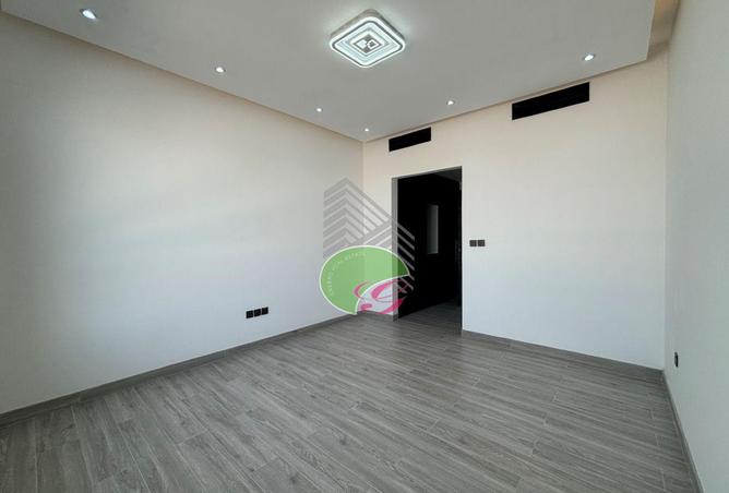 77398160 - صورة العقار 3