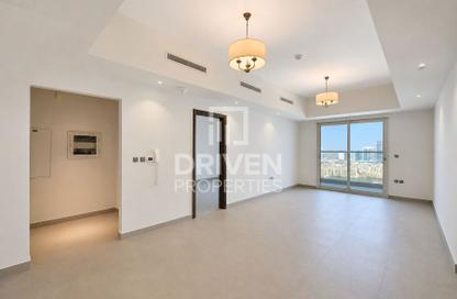 Apartment - 3 - 3 for rent in Dune Residency - District 17 - Jumeirah Village Circle - Dubai