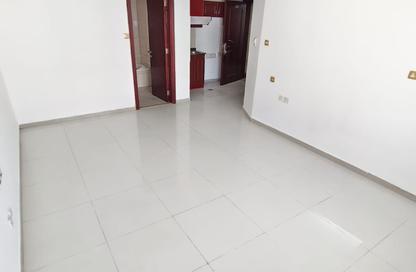 Apartment - Studio - 1 Bathroom for rent in New Al Taawun Road - Al Taawun - Sharjah Apartment - Studio - 1 Bathroom for rent in New Al Taawun Road - Al Taawun - Sharjah