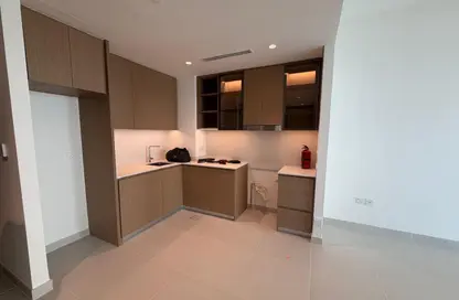 شقة - غرفة نوم - 1 حمام للايجار في مانجروف في كريك بيتش مبنى 2 - مانجروف - جريك بيتش - مرسى خور دبي - دبي