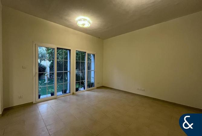 56960111 - صورة العقار 2