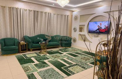 Villa - 4 Bedrooms - 6 Bathrooms for rent in Nad Al Sheba Villas - Nad Al Sheba 3 - Nad Al Sheba - Dubai Villa - 4 Bedrooms - 6 Bathrooms for rent in Nad Al Sheba Villas - Nad Al Sheba 3 - Nad Al Sheba - Dubai