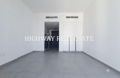 Apartment - Studio - 1 for rent in The Solo - Aljada - Sharjah