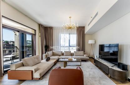 Apartment - 3 - 4 for sale in Lamtara 1 - Madinat Jumeirah Living - Umm Suqeim 3 - Umm Suqeim - Dubai