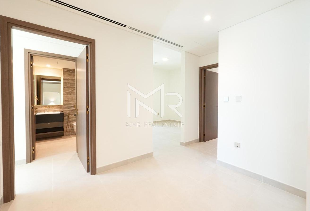 Premium Unit | Motivated Seller | Bigger Plot photo 12