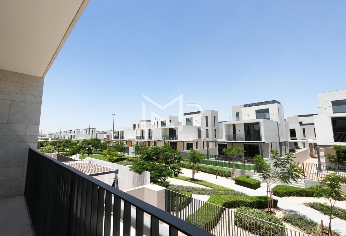 Premium Unit | Motivated Seller | Bigger Plot photo 15
