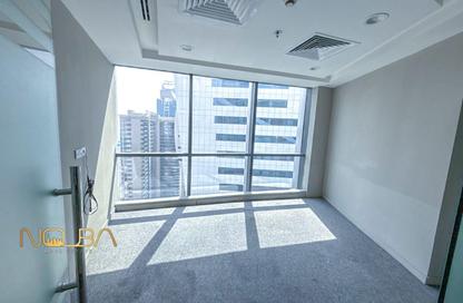 Office Space - Studio - 1 Bathroom for rent in The Regal Tower - Business Bay - Dubai