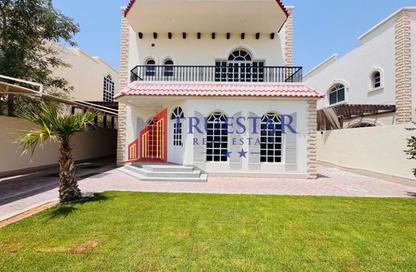 Villa - 4 Bedrooms - 4 Bathrooms for rent in Umm Suqeim 2 Villas - Umm Suqeim 2 - Umm Suqeim - Dubai