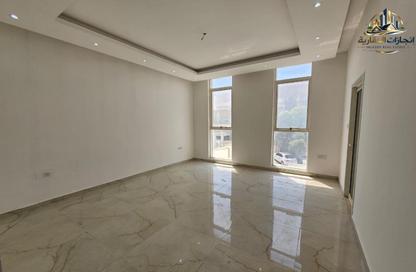 Villa - 5 Bedrooms - 7 Bathrooms for sale in Al Yasmeen 1 - Al Yasmeen - Ajman