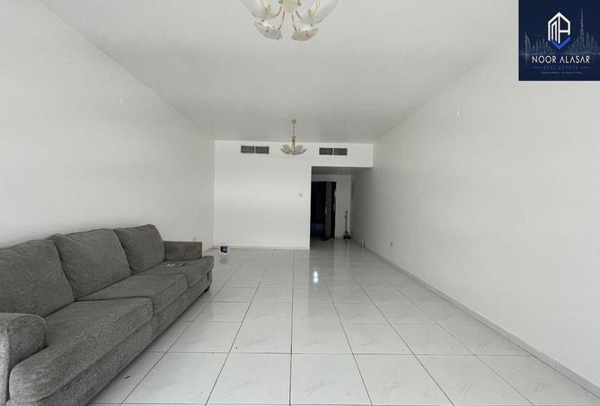 Upgraded 1 BR Apartment on Sheikh Zayed Road