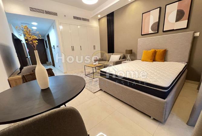Multiple payments |Fully Furnished | Canal view photo 3