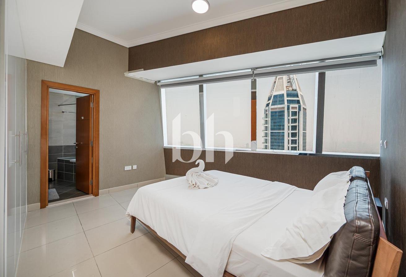 Penthouse | Fully Furnished | Vacant photo 9