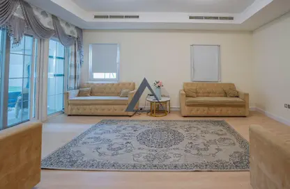 Villa - 4 Bedrooms - 5 Bathrooms for rent in District 16M - Jumeirah Village Circle - Dubai