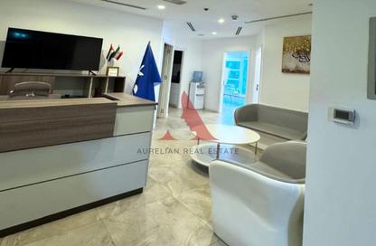 Office Space - Studio - 1 for rent in Park Lane Tower - Business Bay - Dubai Office Space - Studio - 1 for rent in Park Lane Tower - Business Bay - Dubai