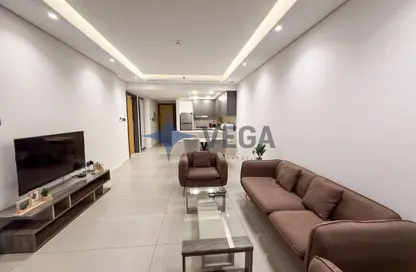 Apartment - 1 Bedroom - 2 Bathrooms for rent in Diamond Building - Jumeirah Garden City - Al Satwa - Dubai
