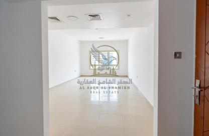 Apartment - 2 - 2 for rent in Al Mamzar - Al Mamzar - Sharjah - Sharjah Apartment - 2 - 2 for rent in Al Mamzar - Al Mamzar - Sharjah - Sharjah
