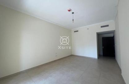 Apartment - 2 Bedrooms - 3 Bathrooms for rent in Plaza Residences 2 - Plaza Residences - District 13 - Jumeirah Village Circle - Dubai