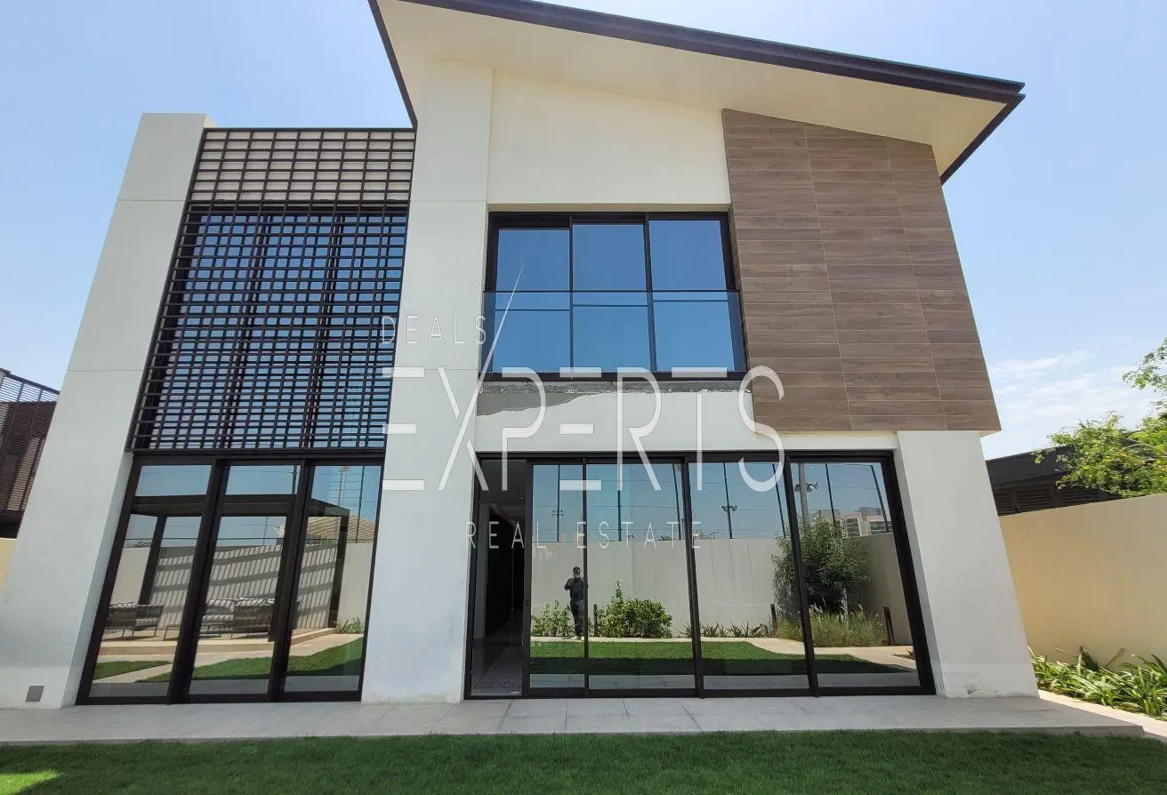 145064405 - Property Main Image
