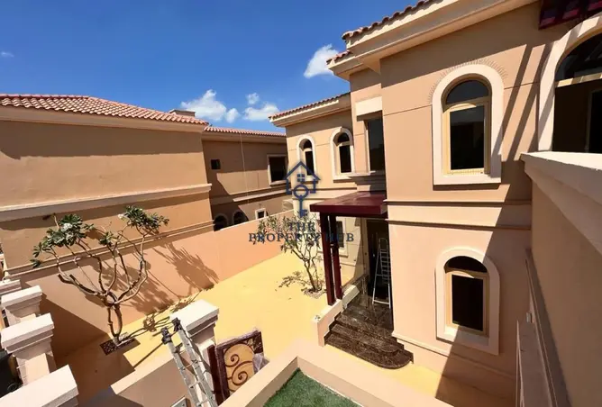 152815100 - Property Image 2